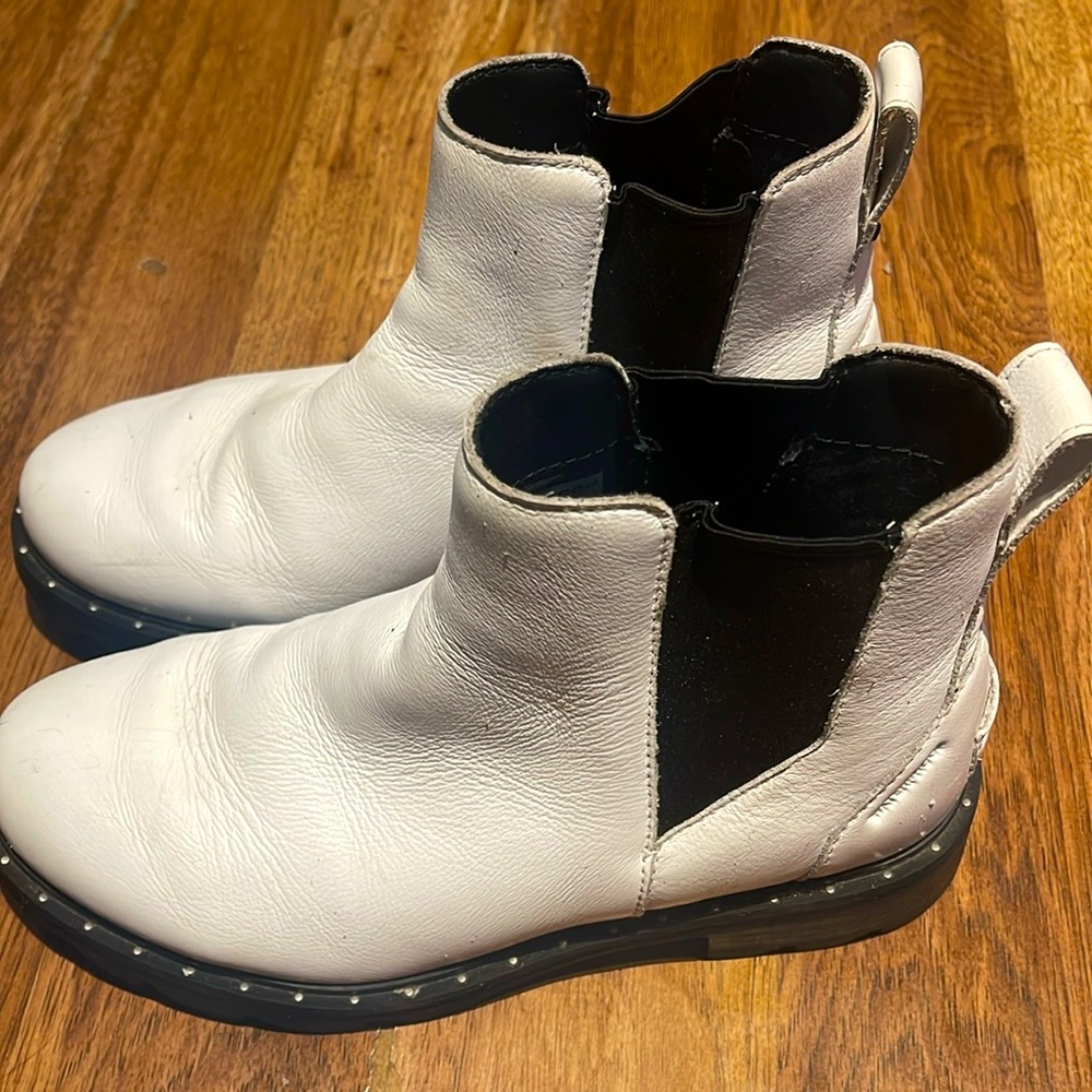 Sorel Black and White Ankle Booties